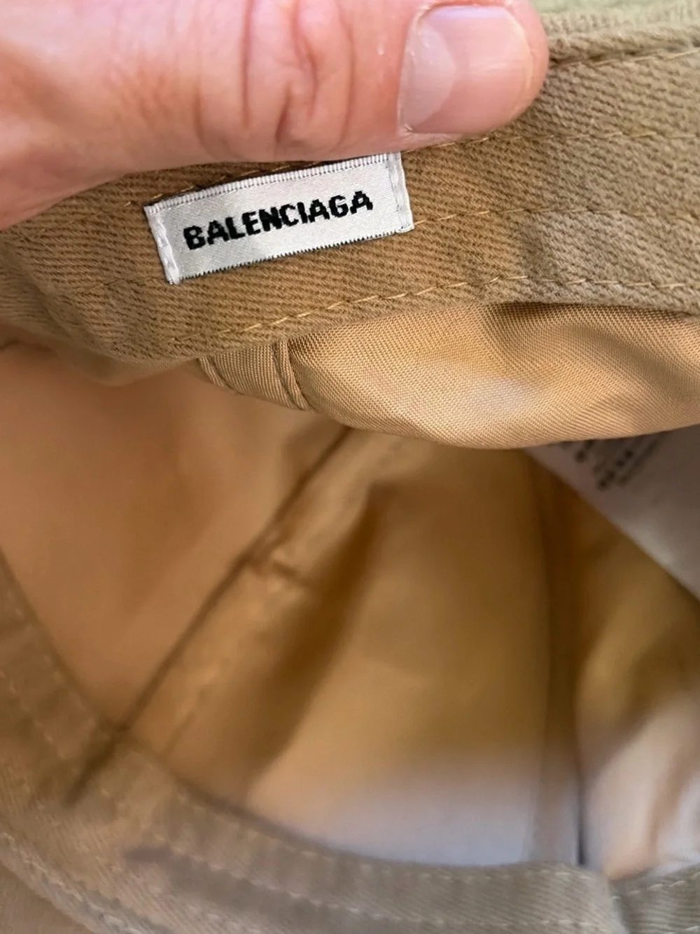 Balenciaga Tan Baseball Cap with Black Logo Embroidery - Picture 3 of 5